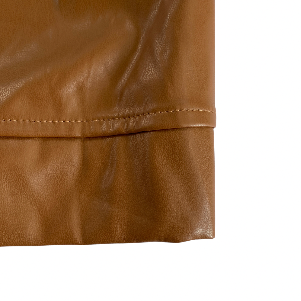 Chamarra camisera tipo Vinipiel camell
